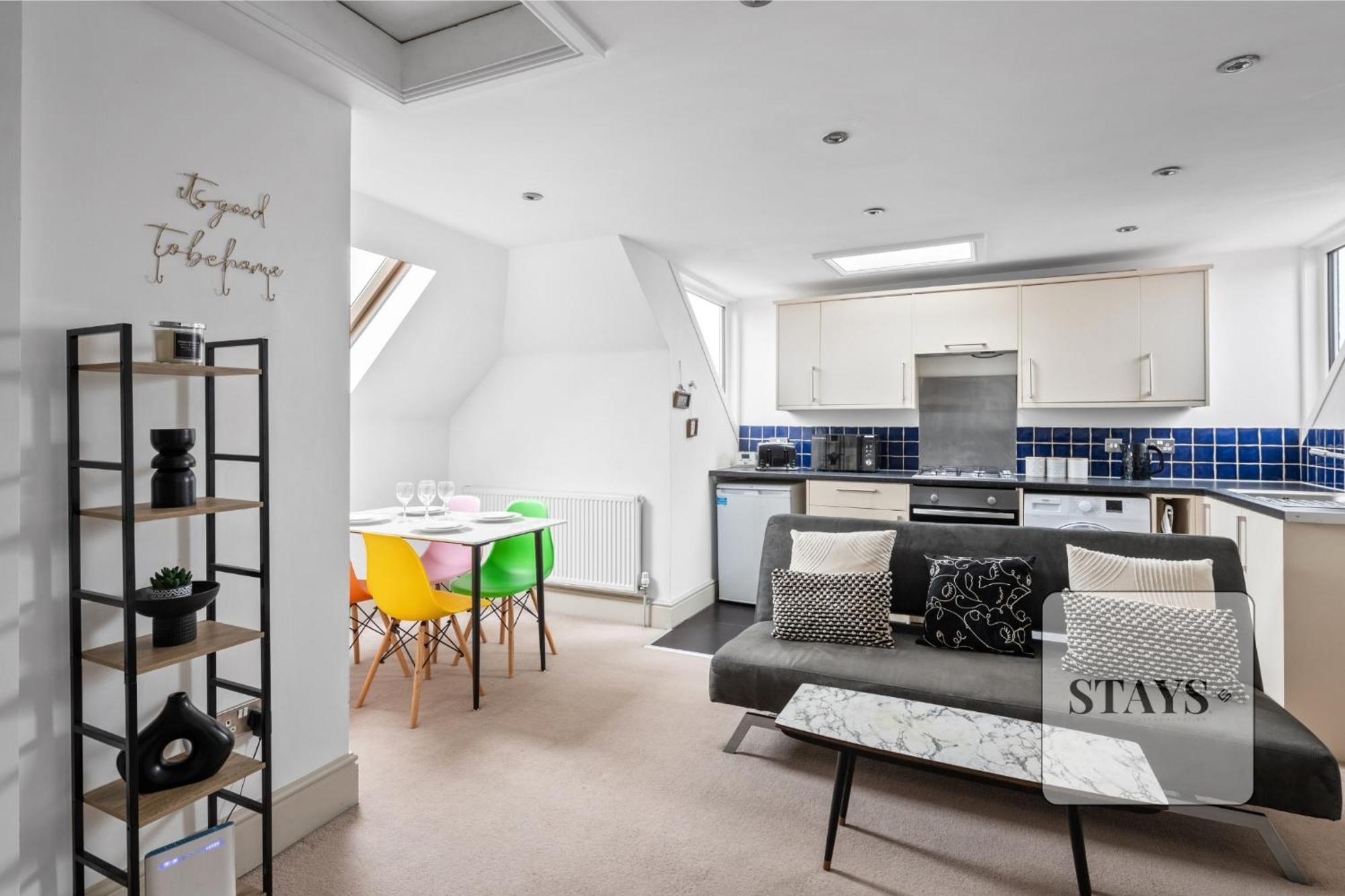 Cosy Apartment In Moulsham, Long Stays Welcome Chelmsford Exterior photo
